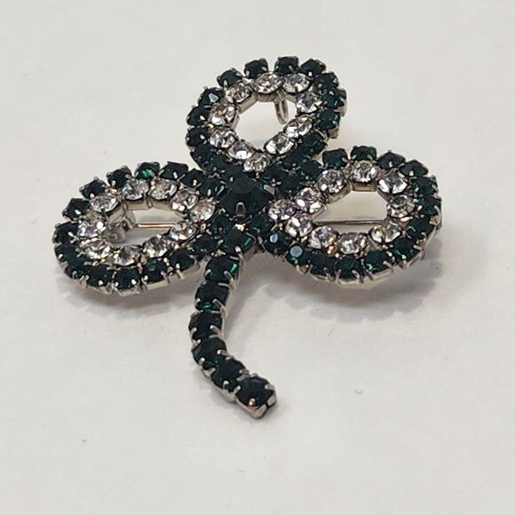 Shamrock Clover Green Clear Crystal Brooch Pin Signed FL 2011 Lucky Prong Set - Picture 2 of 5